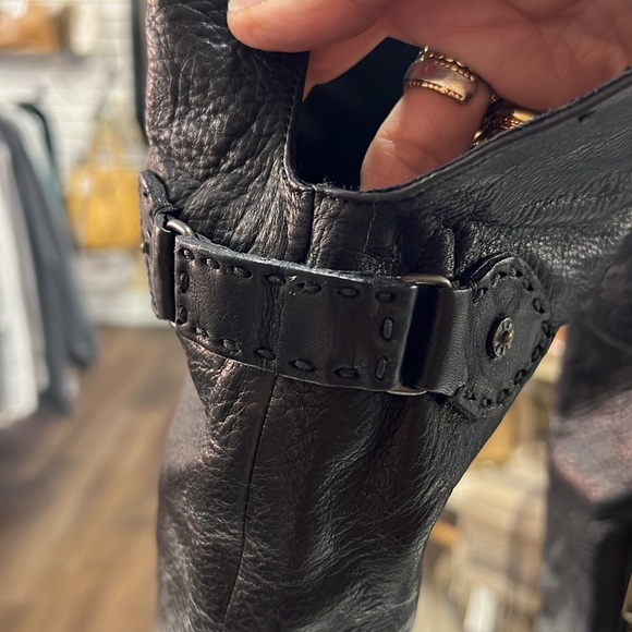 Frye Shirley Over The Knee Tall Riding Boot in Black Size 7M - Picture 4 of 15